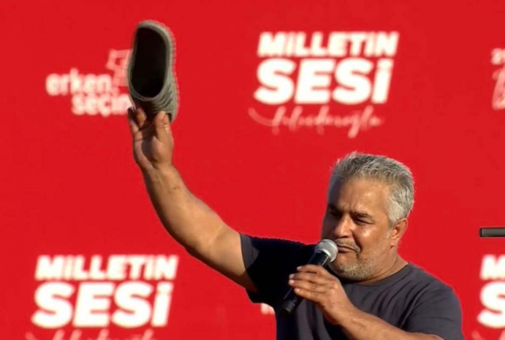 Savcı Sayan, CHP lideri Kemal Kılçdaroğlu'nun foyasını ortaya çıkardı! Geçinemediğini söylemişti bakın nasıl görüntülendi! "İşleri güçleri tiyatro" 1