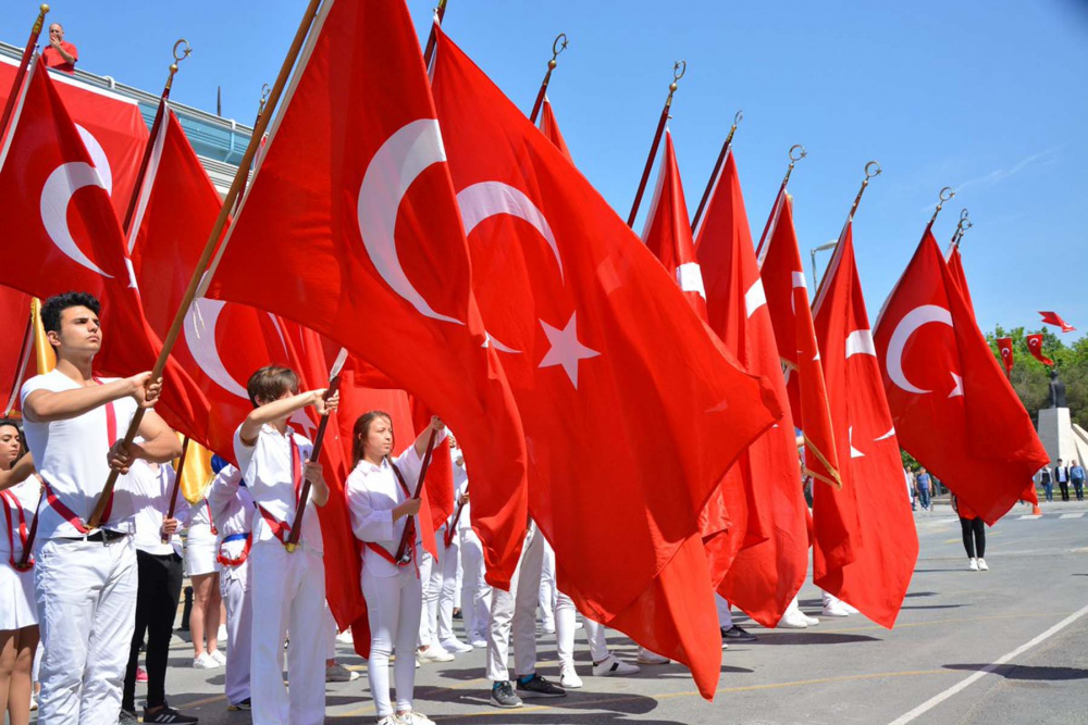 Bugün 19 Mayıs Atatürk'ü Anma Gençlik ve Spor Bayramı: Kurtuluşun 102. yılı kutlu olsun! 13