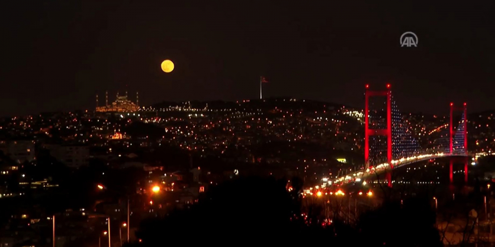 'Süper Ay' İstanbul ve Ankara'dan böyle görüntülendi! 4