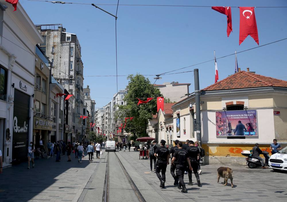 Dün insan kaynıyordu, bugün kimse yok! İşte sokağa çıkma kısıtlamasında İstanbul'dan fotoğraflar 14