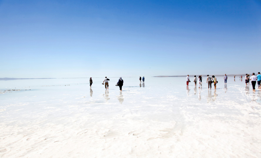 Tuz Gölü'nde kuraklık alarmı! 1 kilometrelik çekilme meydana geldi 13
