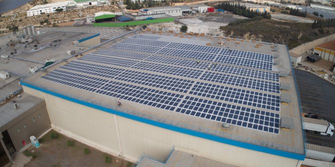 PepsiCo fabrika çatısına güneş enerjisi panelleri yerleştirdi