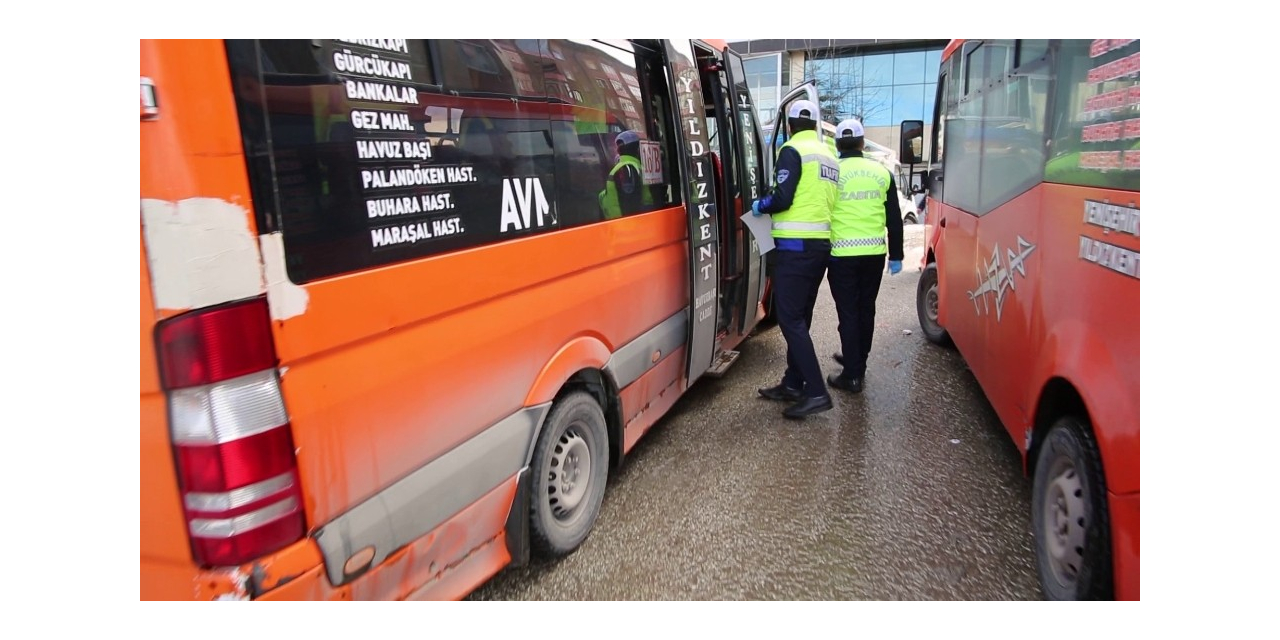 Erzurum'da toplu taşıma araçlarına uyarılar asıldı - Erzurum Haberleri