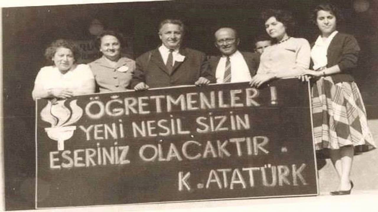 Atatürk'ün öğretmenlerle ilgili sözleri 2022 | Atatürk'ün öğretmenler için söylediği sözler 2022