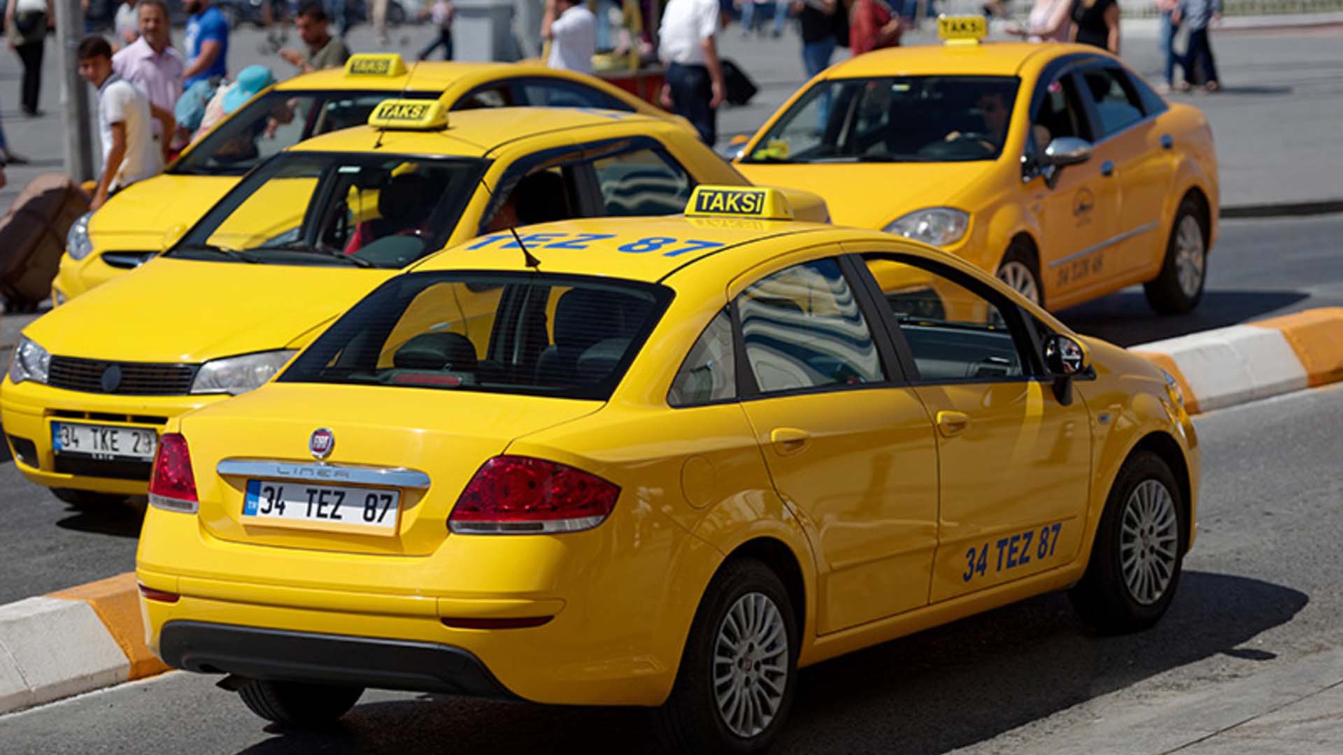 397 taksicinin belgeleri askıya alınmıştı! İBB ve taksiciler görüşme kararı aldı 