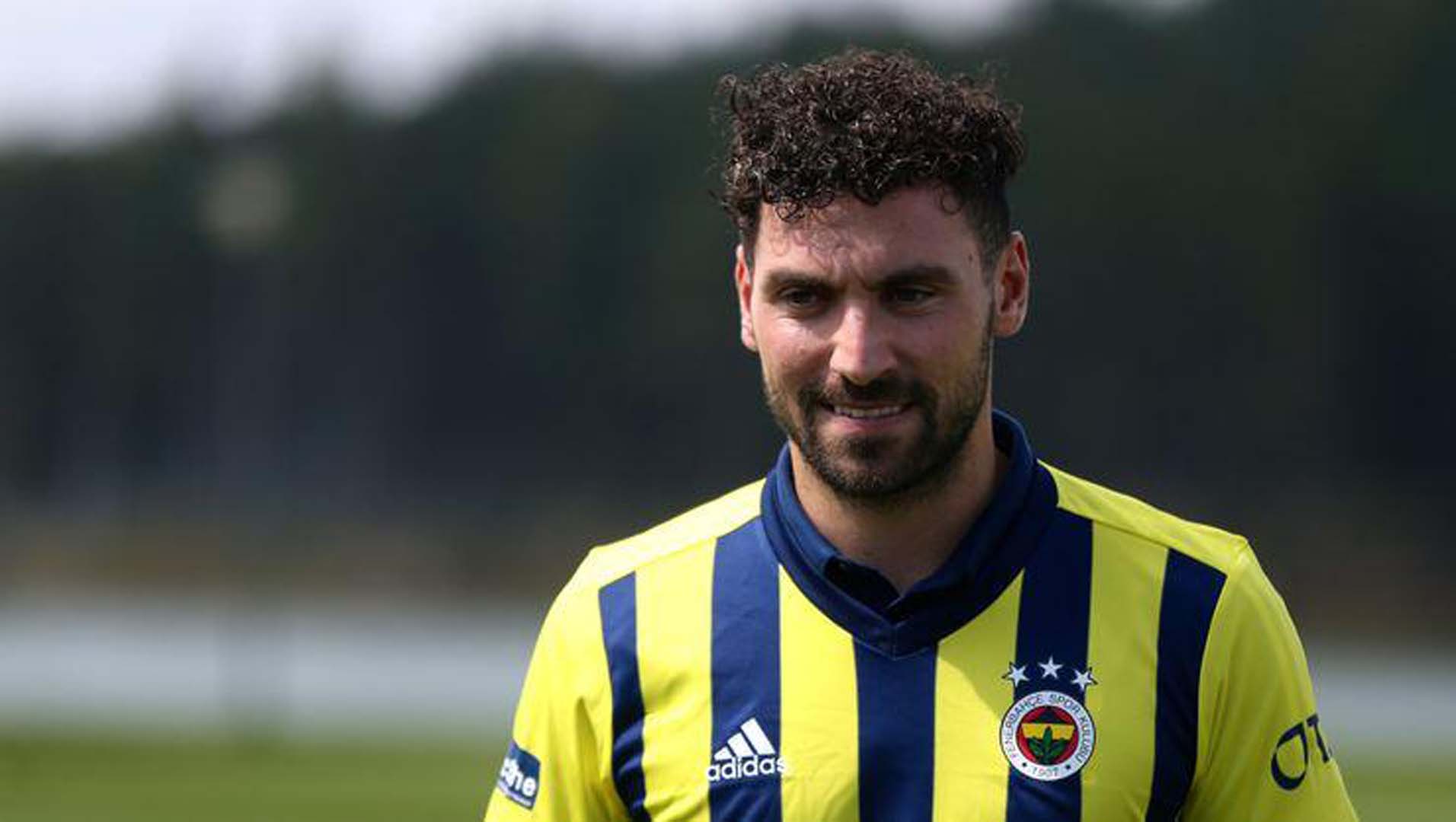 Emre Belözoğlu'nun ilk transfer hedefi belli oldu! Sinan Gümüş, Başakşehir'e gidiyor!