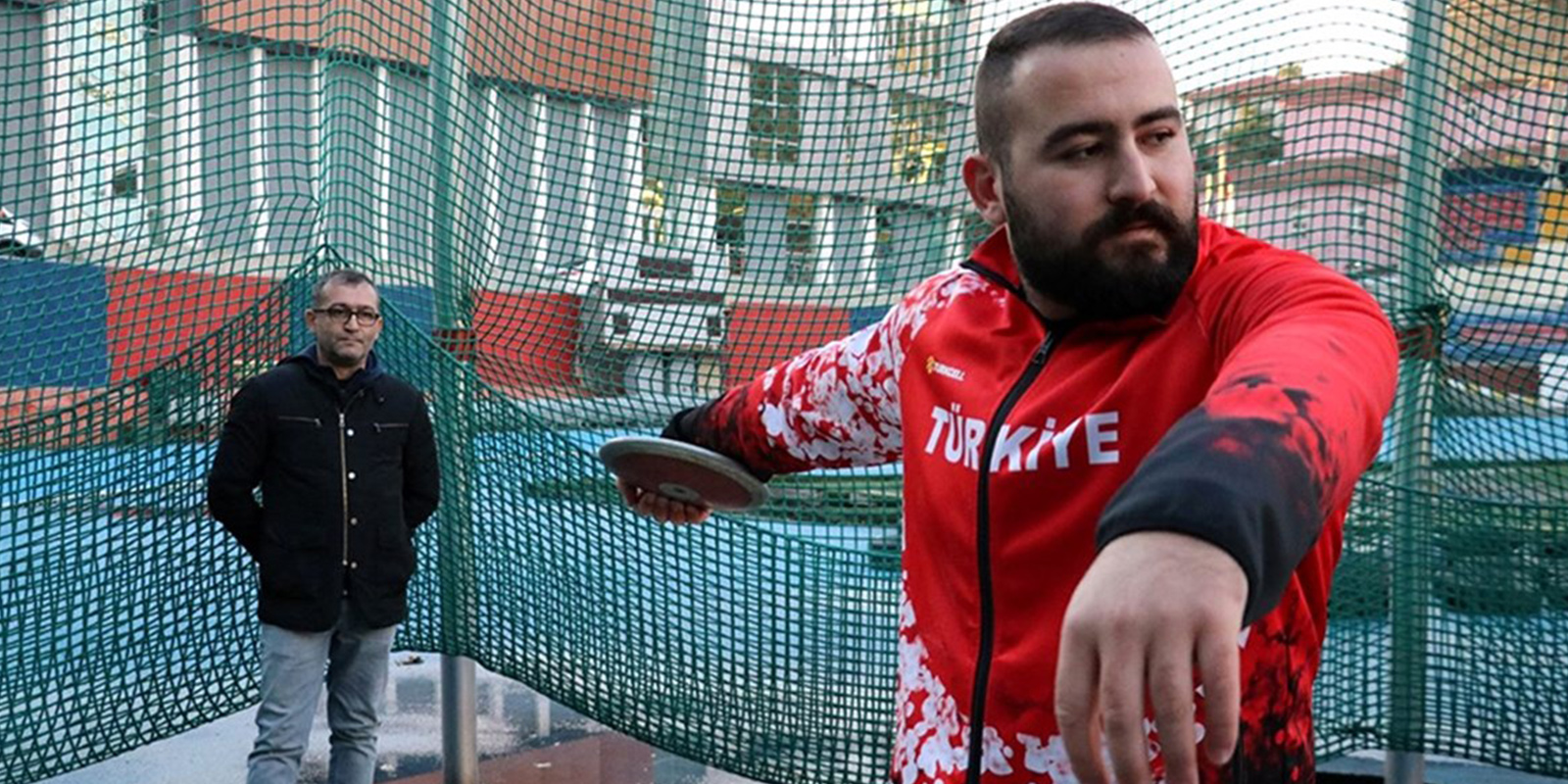 Kan donduran olay! Taksi şoförü milli sporcu Berke İnaloğlu'ya kurşun yağdırdı