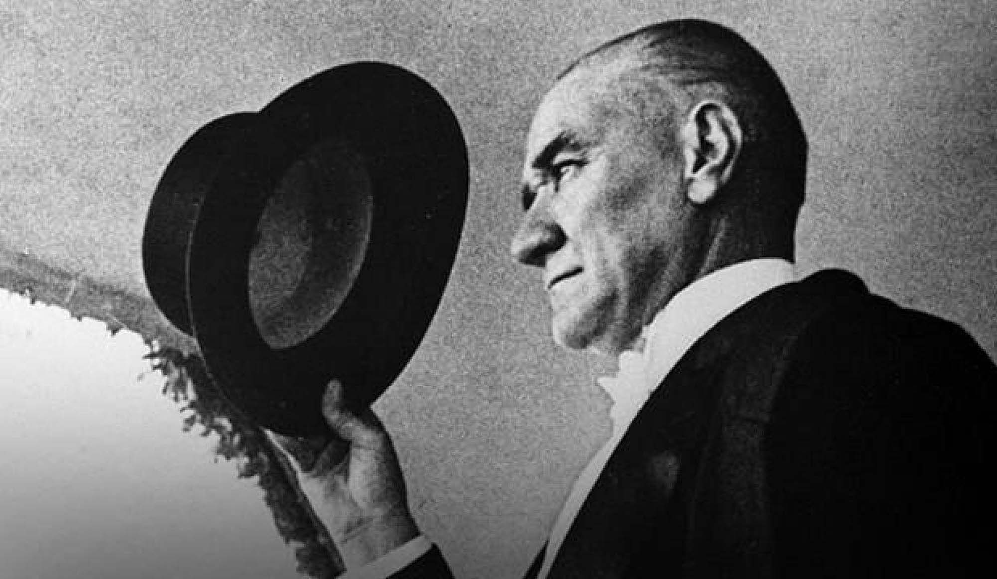10 Kasım Atatürk'ü anma ile ilgili kompozisyonlar 2021 | 10 Kasım kompozisyonları