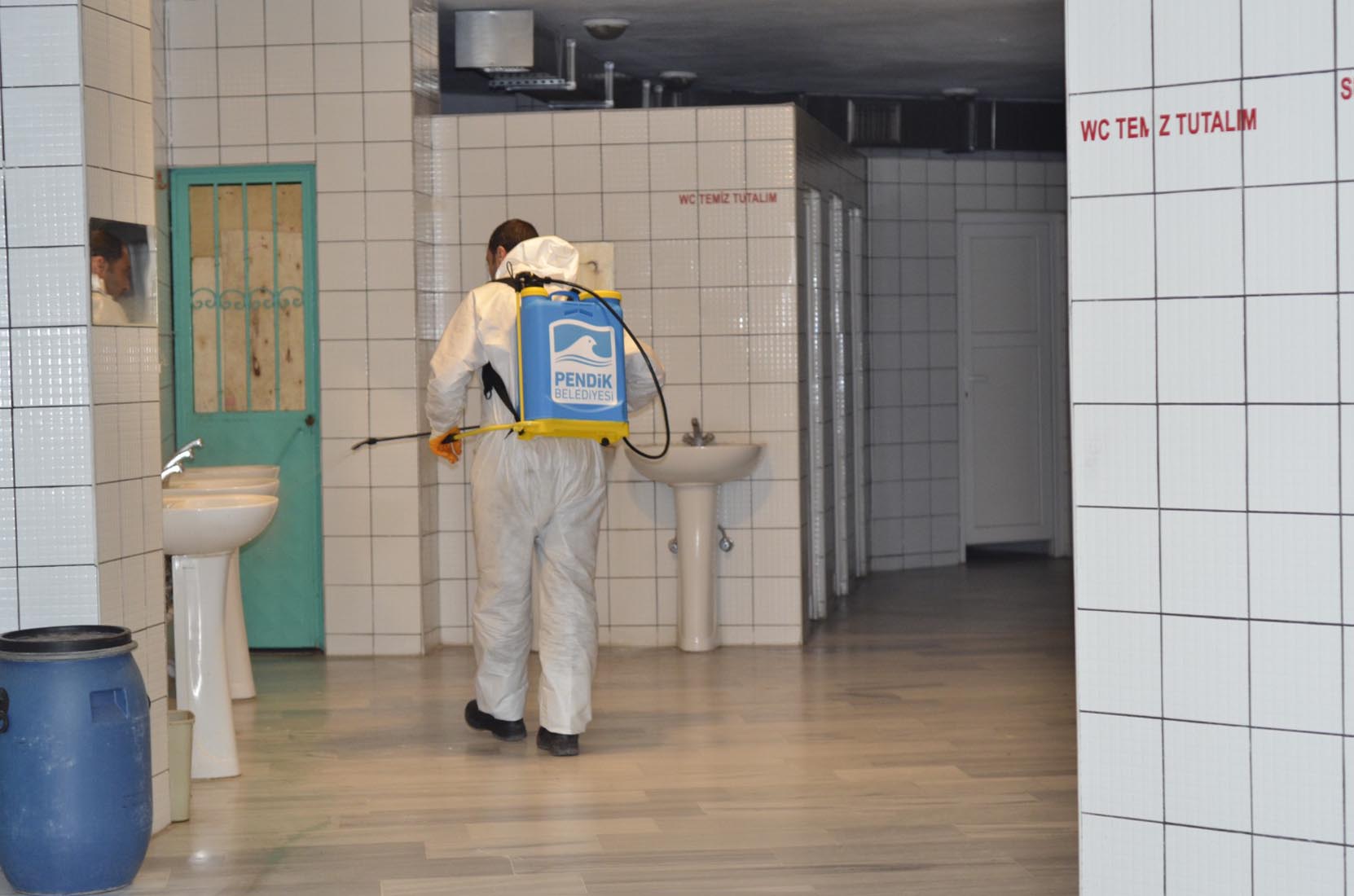 Pendik Belediyesinden okullarda koronavirüs önlemi! 15 günde bir dezenfekte ediliyor