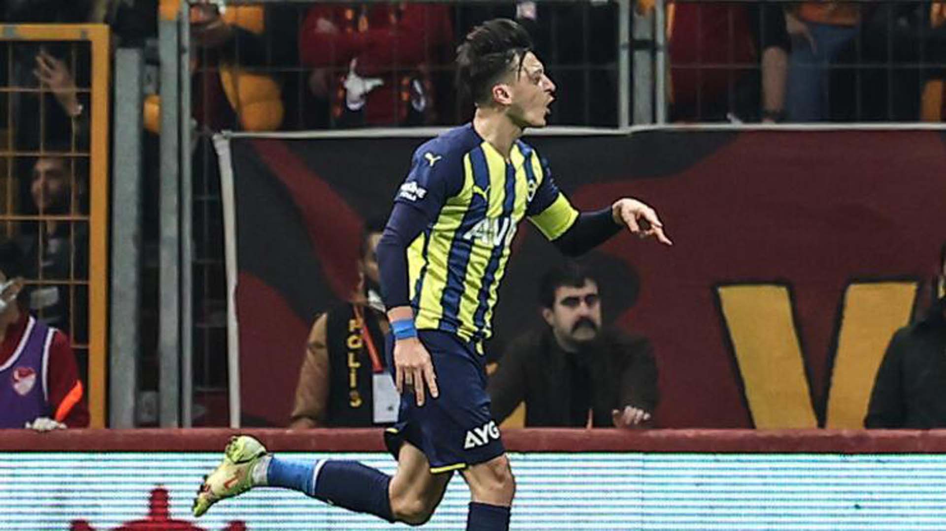 Mesut Özil golünü attı, Avrupa gündemine girdi! Yıldız futbolcunun ikinci baharı!