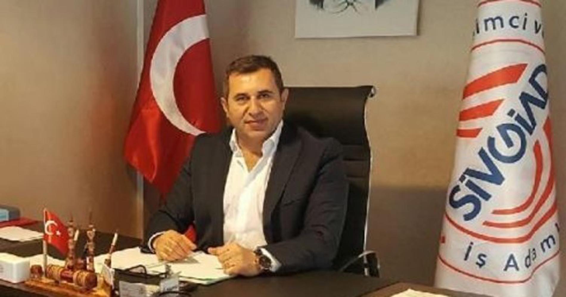 İmranlı Belediye Başkanı Murat Açıl kaza yaptı, 5 ağır yaralı! Sivas Valisi Salih Ayhan kazaya ilişkin açıklama yaptı!