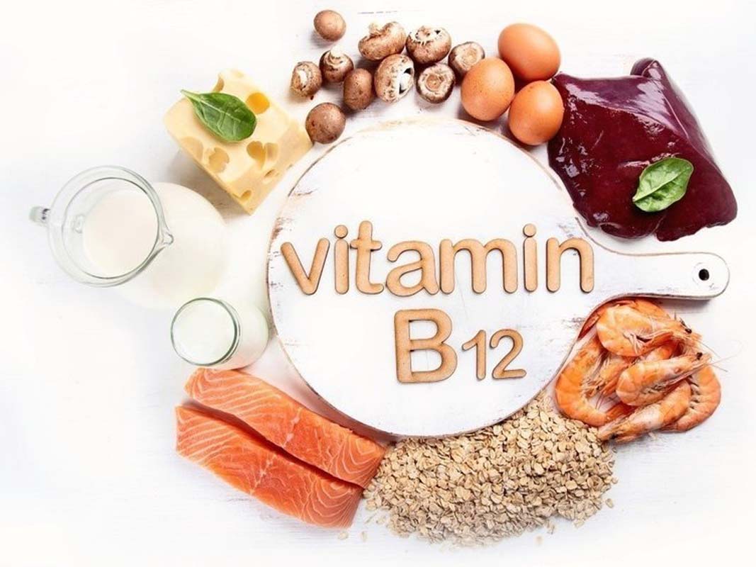 B12 vitamin eksikliğinin belirtileri nelerdir? B12 vitamin eksikliğine hangi besinler iyi gelir?
