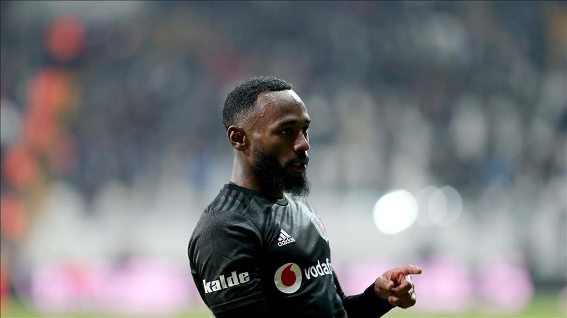 Beşiktaş'a Kasımpaşa maçında sakatlanan Nkoudou'dan kötü haber: 2 ay sahalardan uzak kalacak 
