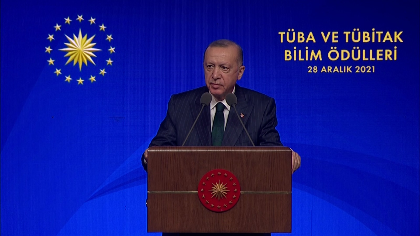 Cumhurbaşkanı Erdoğan, TÜBİTAK ve TÜBA Bilim Ödülleri Töreni'nde konuştu: Bilim bireylerina destek olmak boynumuzun borcudur