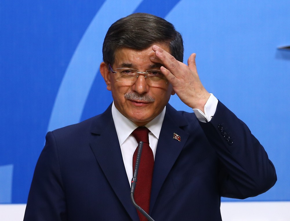 Ahmet Davutoğlu'nun menfaati bitti, nankörlüğü başladı! Cumhurbaşkanı Recep Tayyip Erdoğan'a karşı haddini aştı!