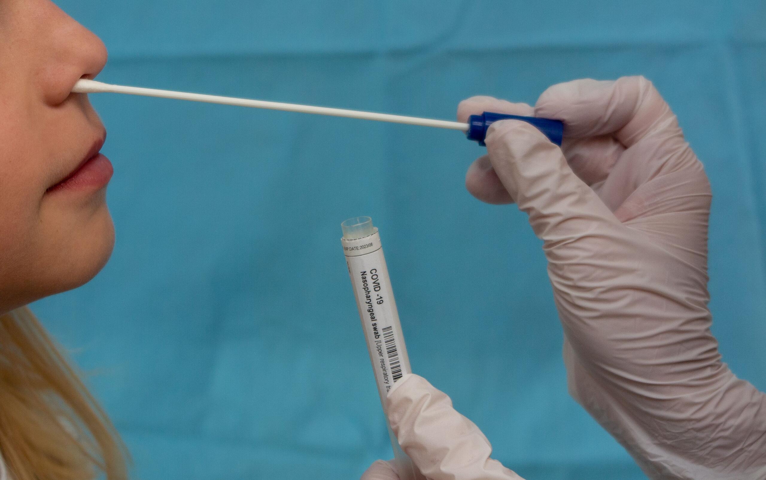 Son dakika | Milyonlarca vatandaşı ilgilendiren karar! İçişleri Bakanlığından 81 ile yazı: Aşı yaptırmayanlar için PCR testi şartı kaldırıldı