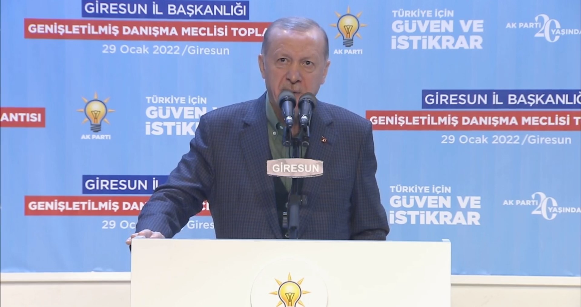 Cumhurbaşkanı Erdoğan, muhalefete olay gönderme: Muhalefetin gündemi kimin hangi düzende oturacağı