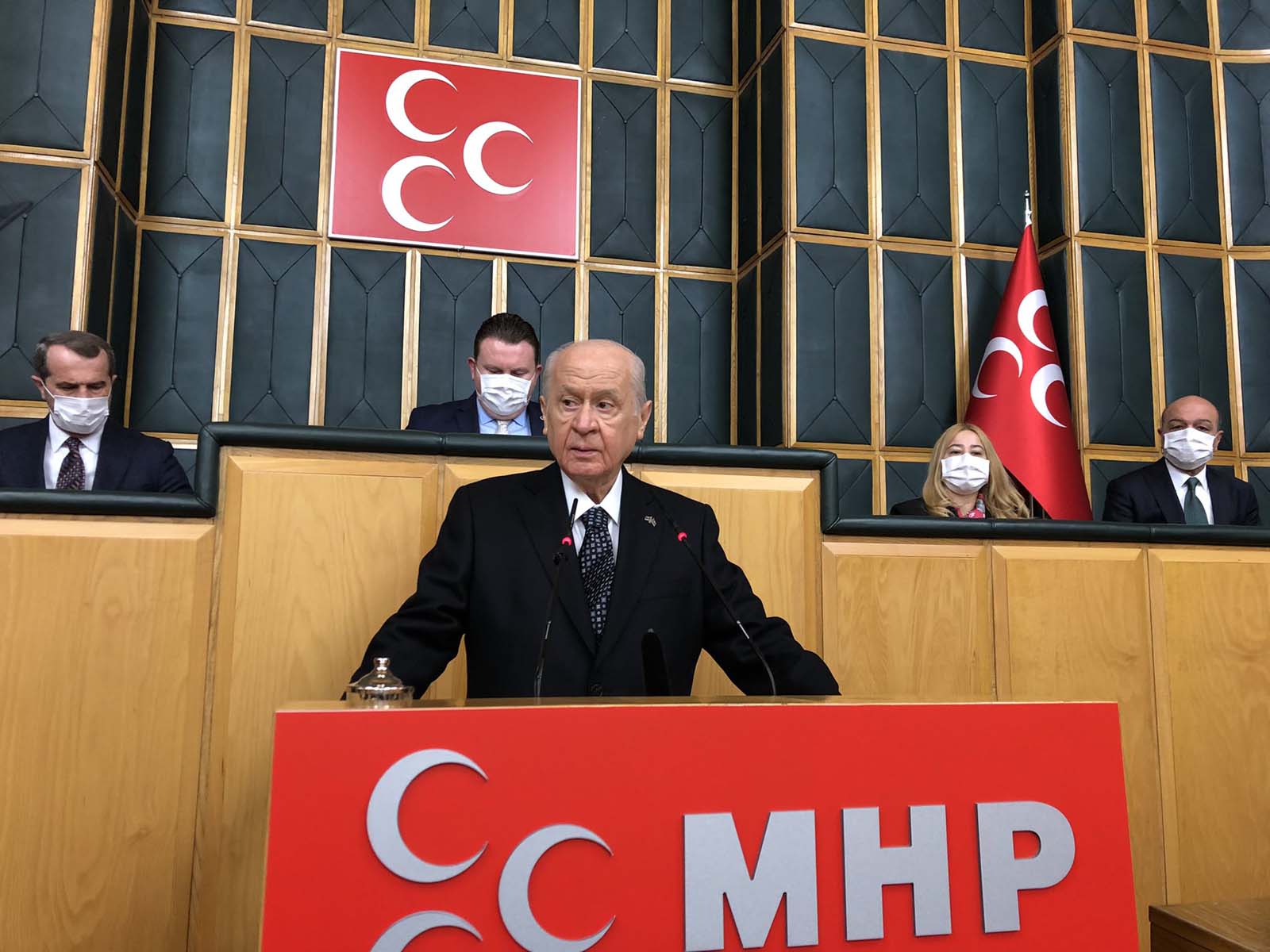 MHP lideri Devlet Bahçeli'den önemli açıklamalar! Rusya - Ukrayna savaşında ateşkes çağrısı yaptı, Putin'e tarih üzerinden mesaj verdi 