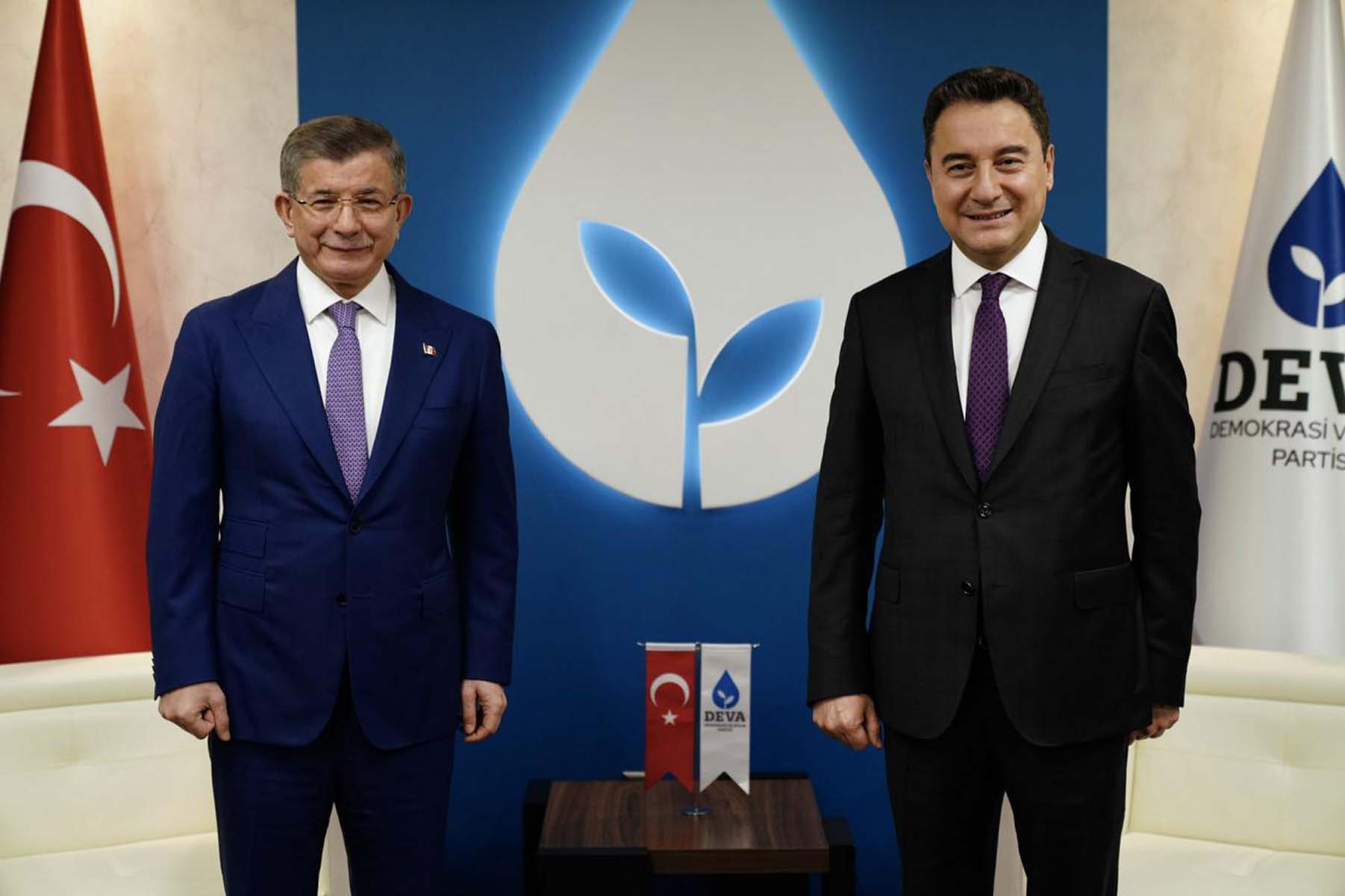 Ahmet Hakan'dan Ali Babacan ve Ahmet Davutoğlu'nu kızdıracak yazı: Tırtık siyasetinin işe yaradığı pek görülmemiştir