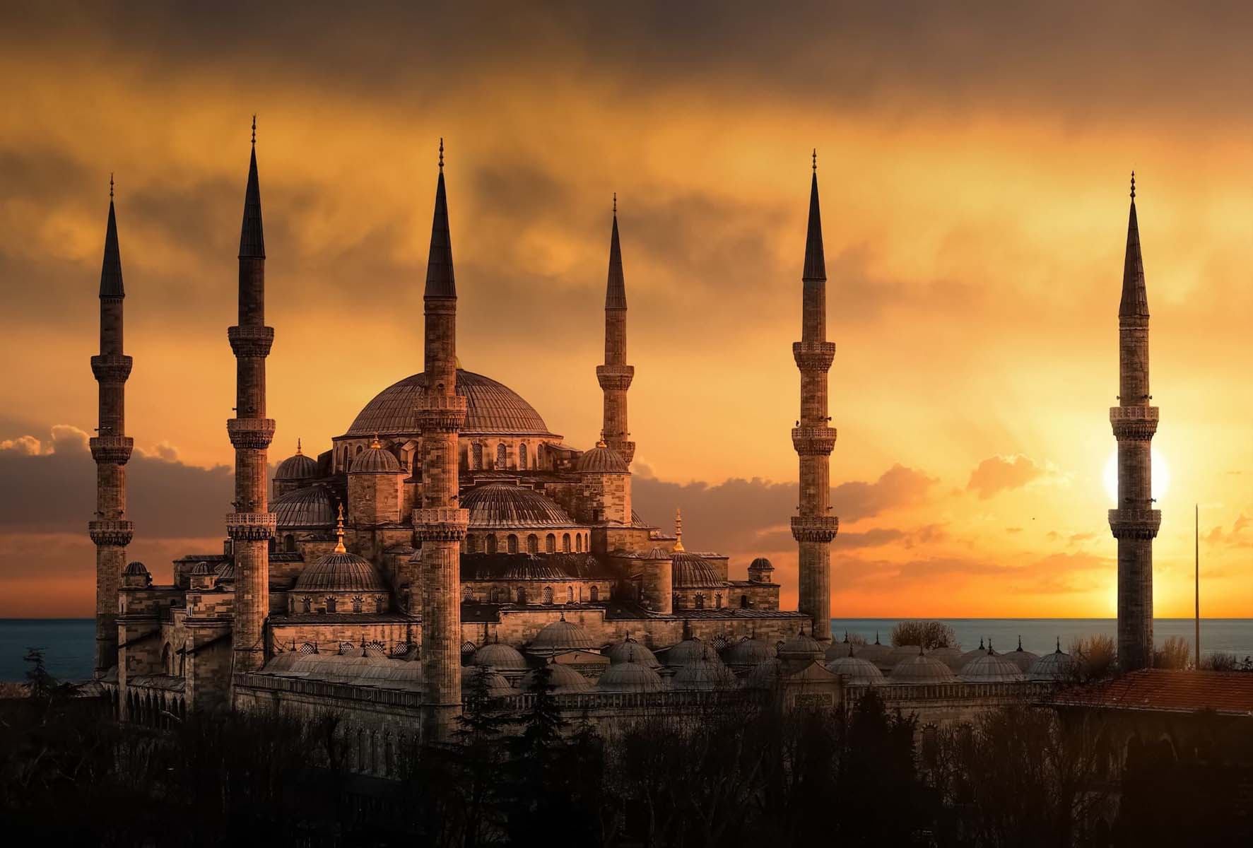 Diyanet Ramazan ayı imsakiyesi 2022 | İstanbul, İzmir, Ankara iftar saati kaçta, ezan ne zaman okunacak 16 Nisan 2022 Cumartesi? 
