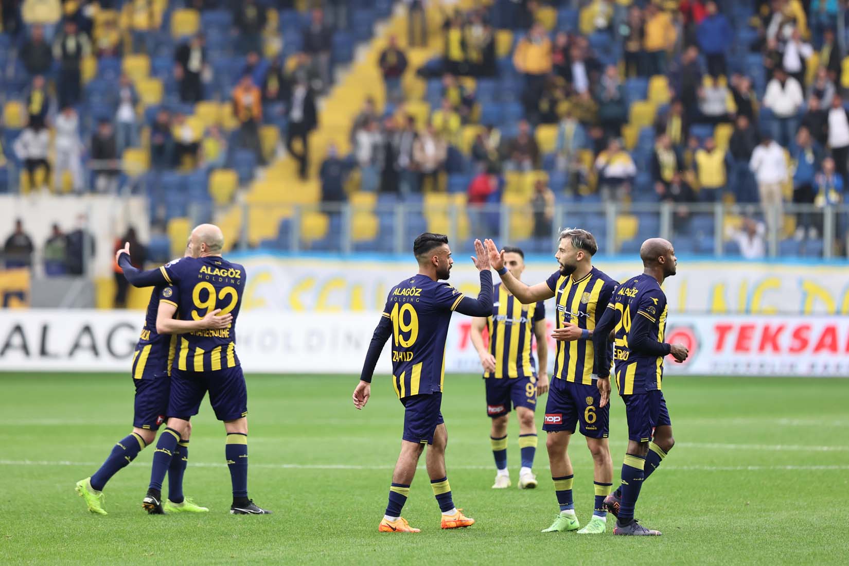MKE Ankaragücü 2 - 0 Adanaspor maç sonucu, özeti