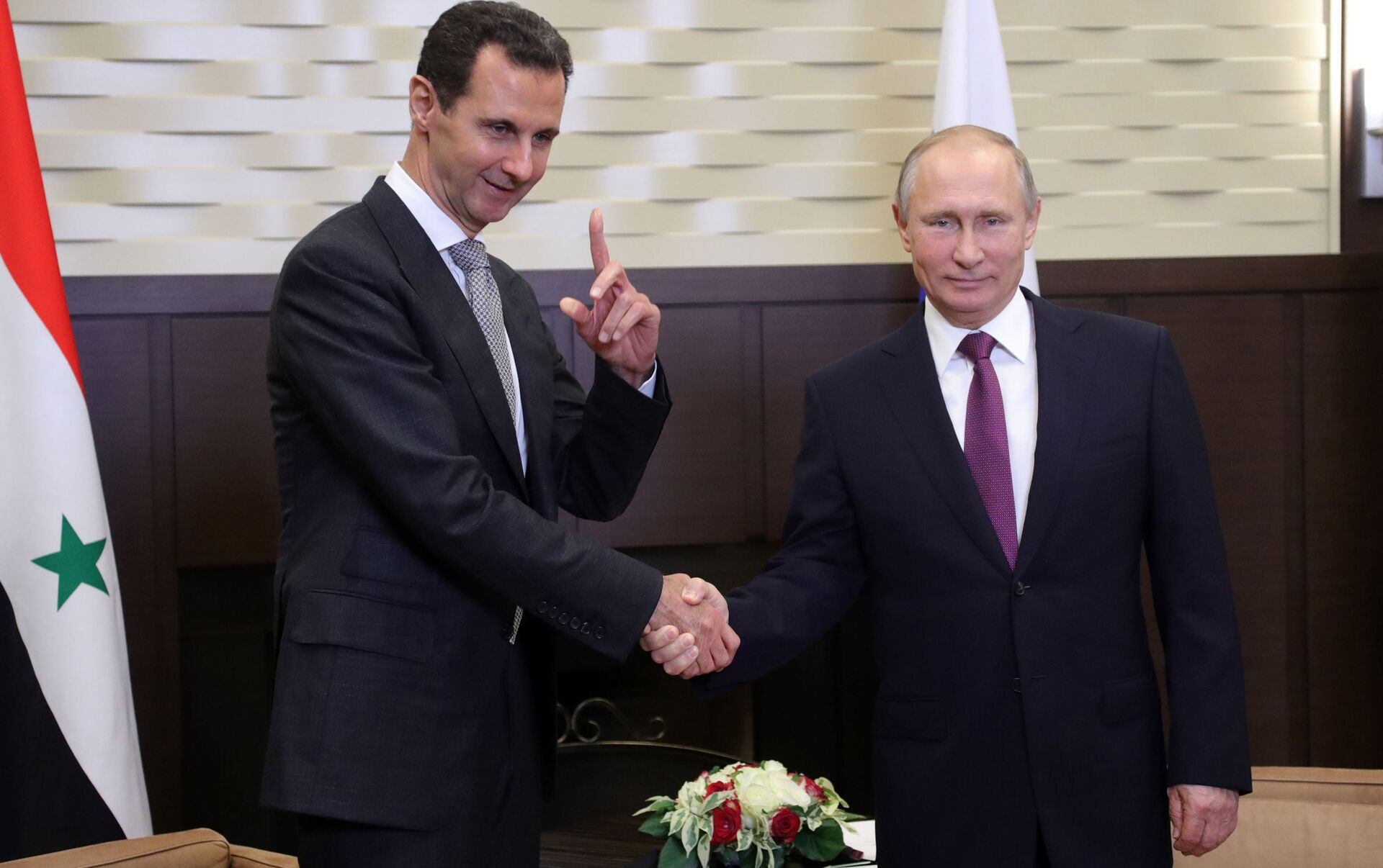Suriyelerin geri dönüşündeki engel ortaya çıktı! Putin, Esad'ın Türkiye'yle görüşmesini engelliyormuş 