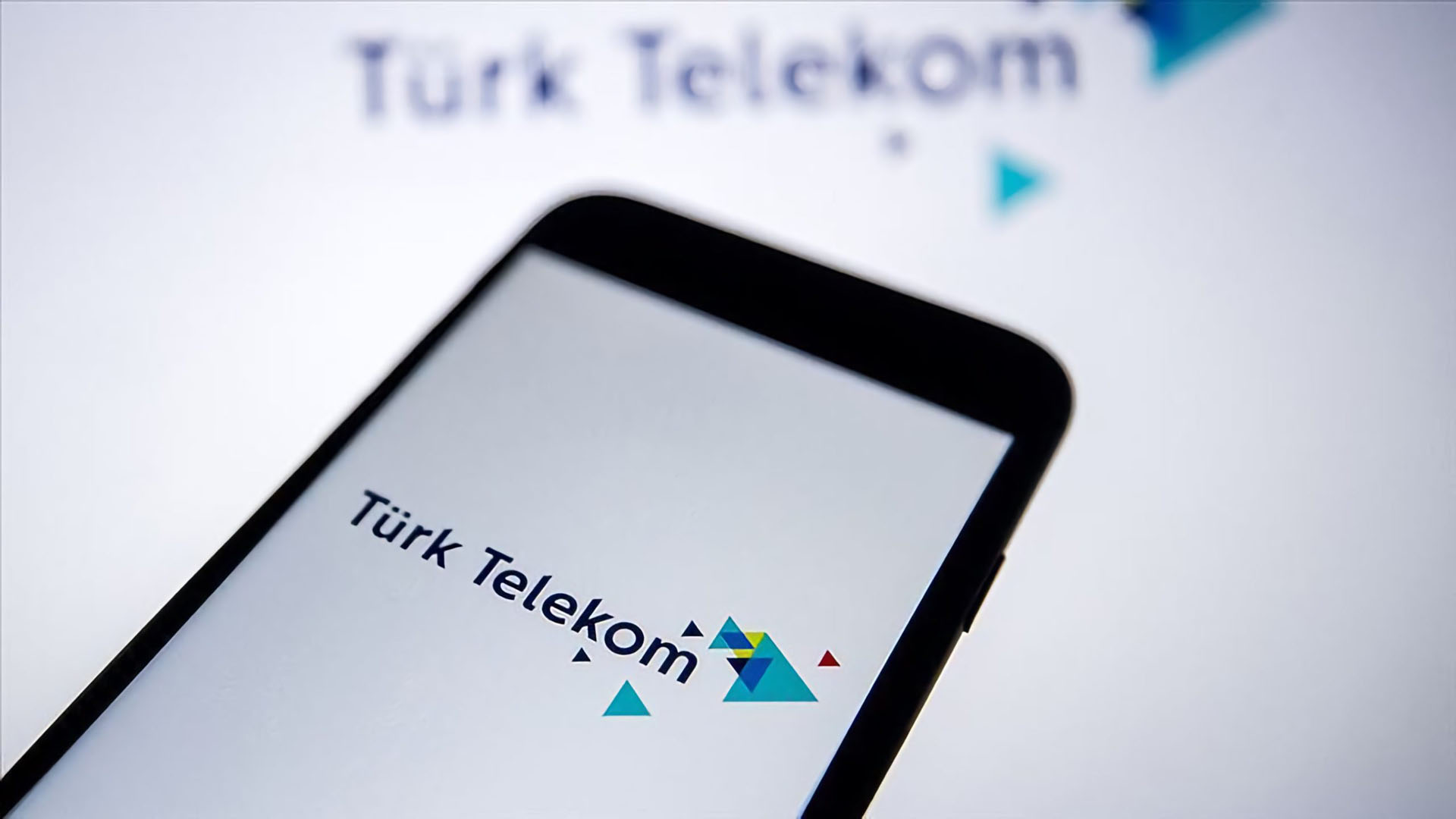 Türk Telekom'dan sevindiren haber! Ücretsiz WİFİ hizmeti sağlanacak