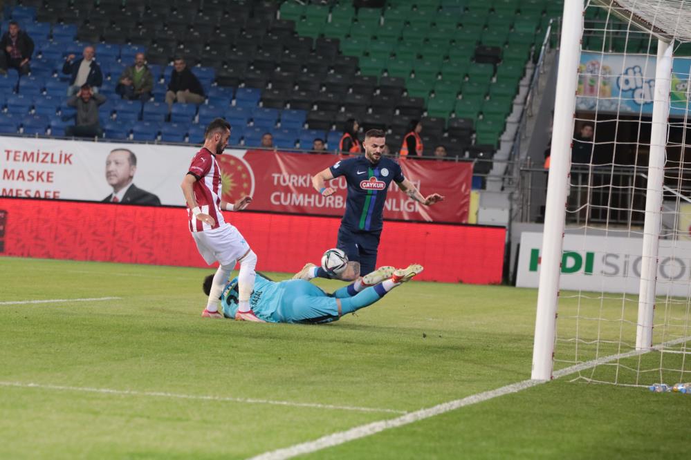 Çaykur Rizespor 1 – 2 Sivasspor maç sonucu