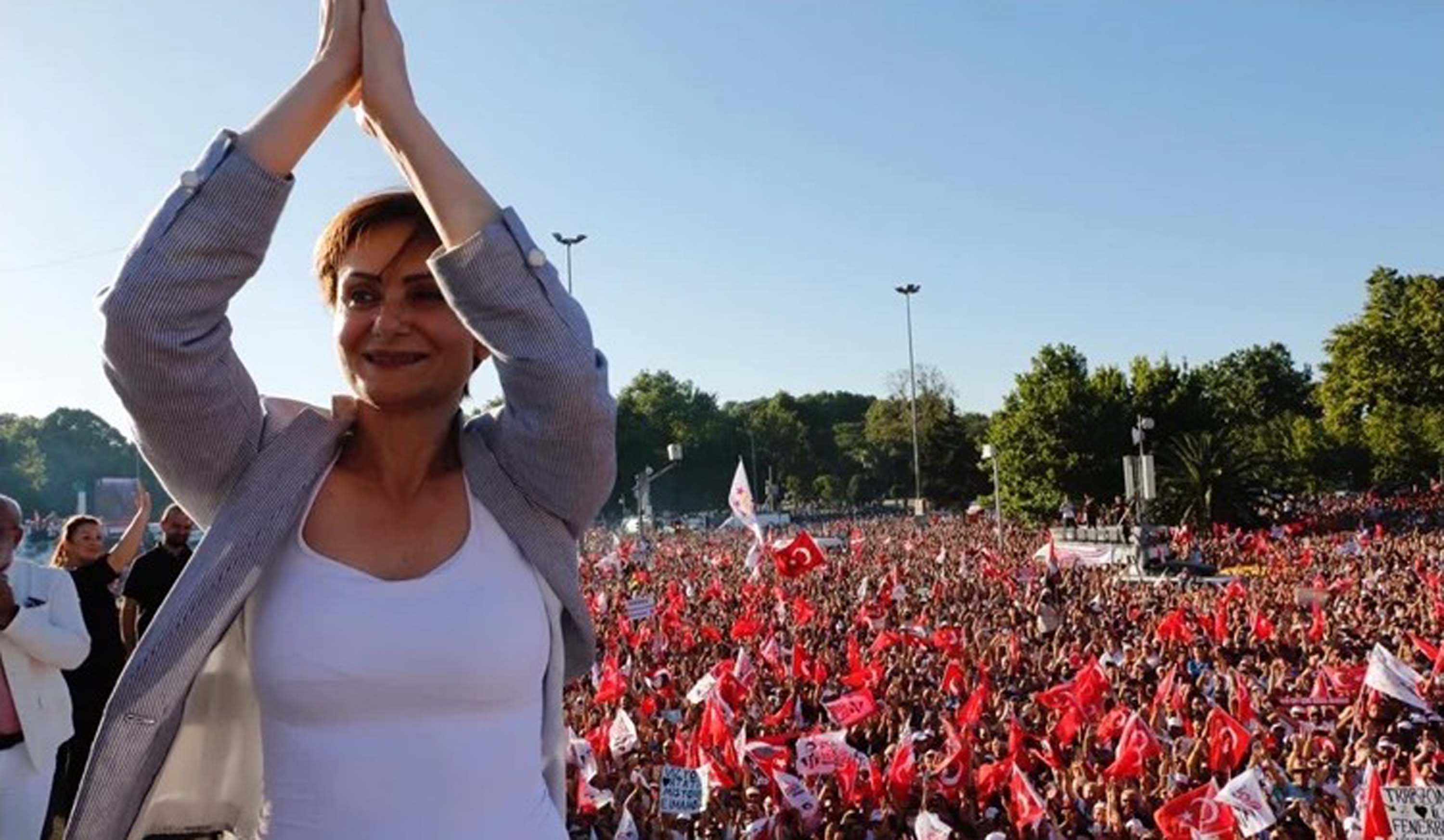 Kemal Kılıçdaroğlu'nun mitingi PKK yuvası oldu! Her yer Kandil, her yer direniş sloganları Pes dedirtti!