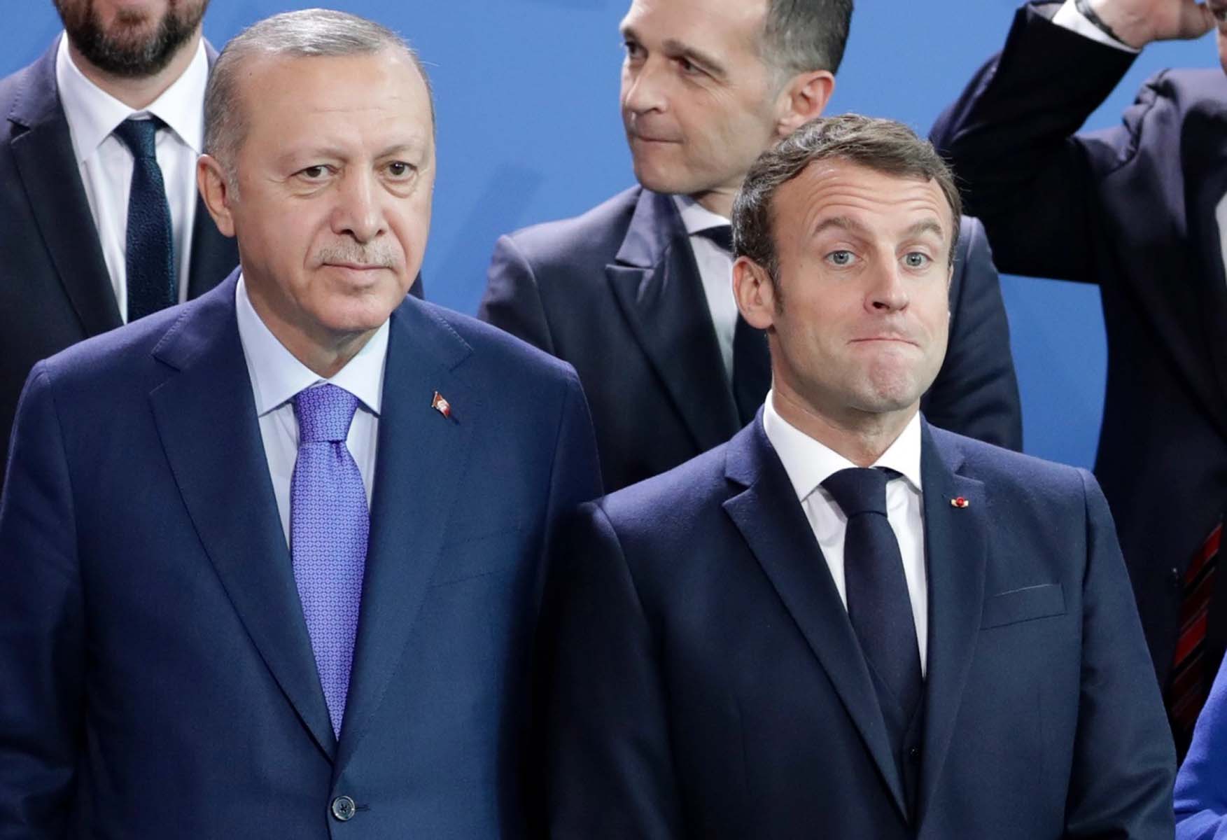 Son dakika | Cumhurbaşkanı Erdoğan'dan kritik telefon görüşmesi! Macron'la Finlandiya ve İsveç'in NATO başvurusunu konuştu