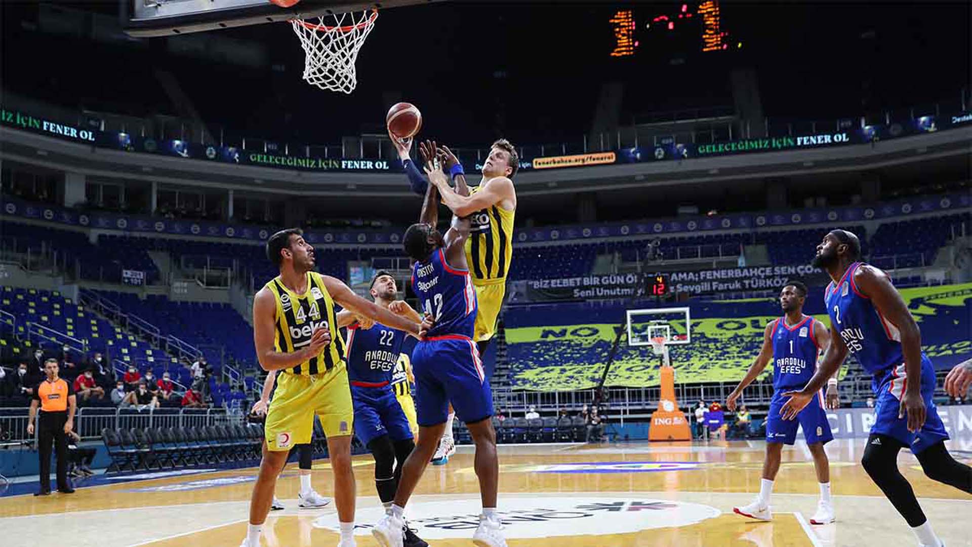 Fenerbahçe Beko - Anadolu Efes maçı canlı izle | Fenerbahçe Beko - Anadolu Efes final maçı TRT Spor canlı yayın izle linki