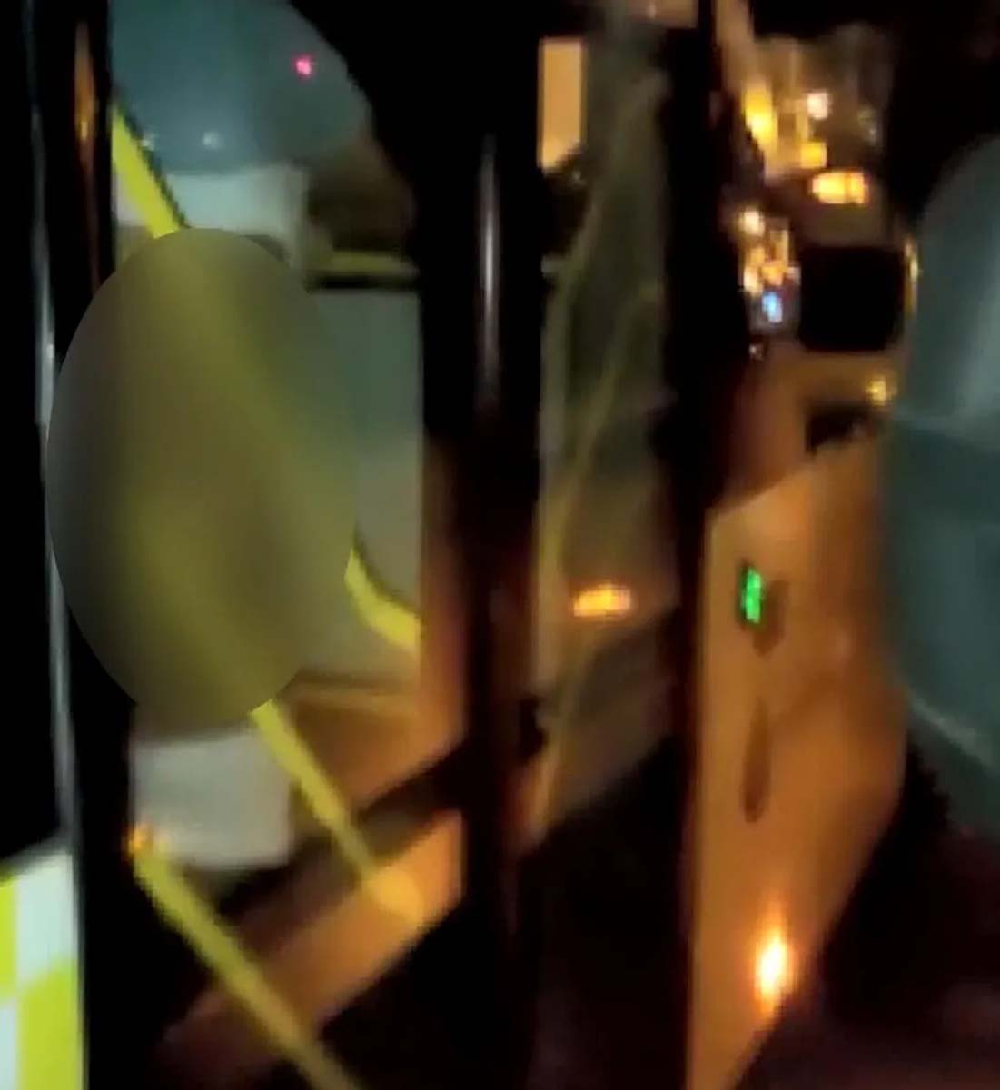 İstanbul Şişli'de mide bulandıran olay! İETT şoförü, eski sevgilisiyle otobüste cinsel ilişkiye girerken yakalandı 
