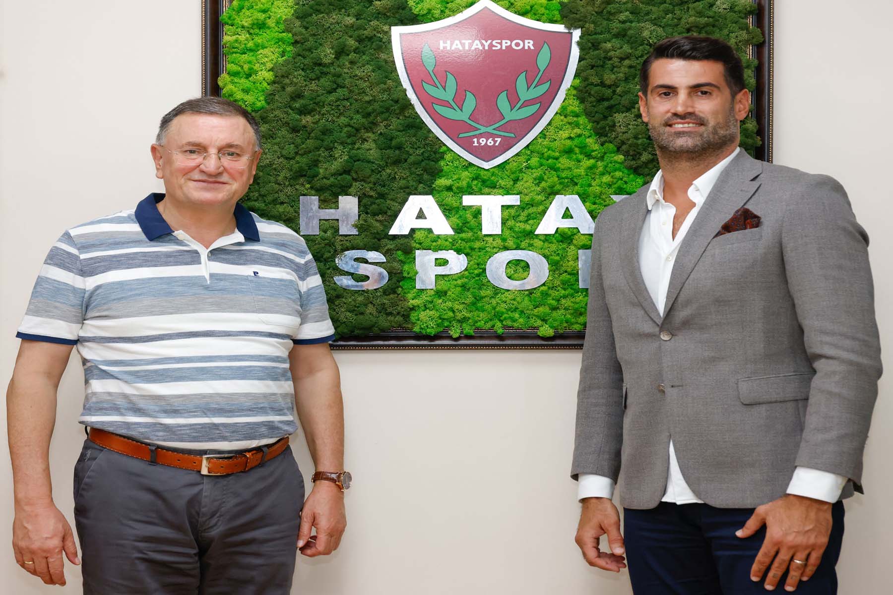 Hatayspor'un yeni teknik direktörü belli oldu! Resmi sözleşme imzalandı! 