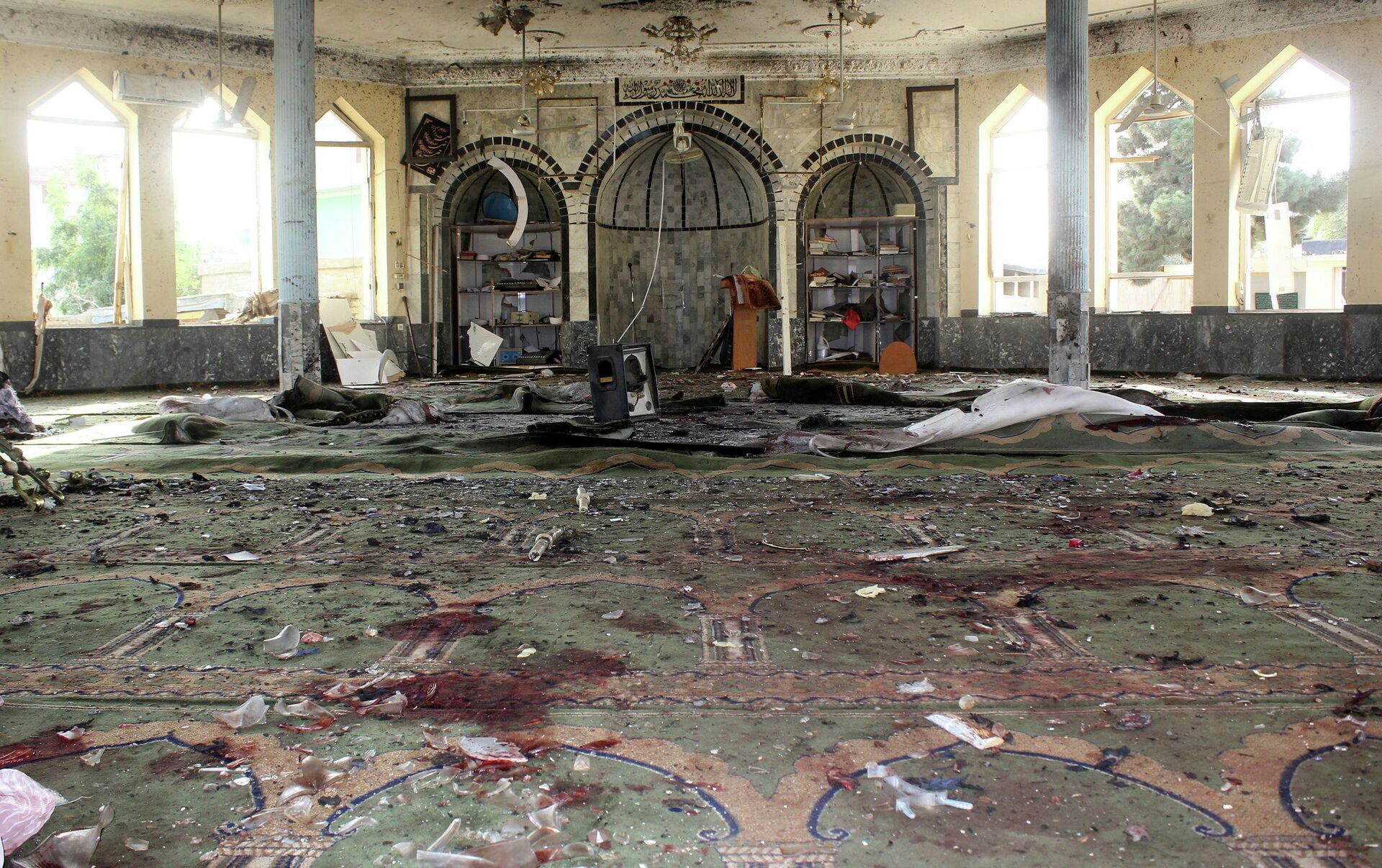Afganistan Kabil'de camiye saldırı! 7 ölü, 41 yaralı!