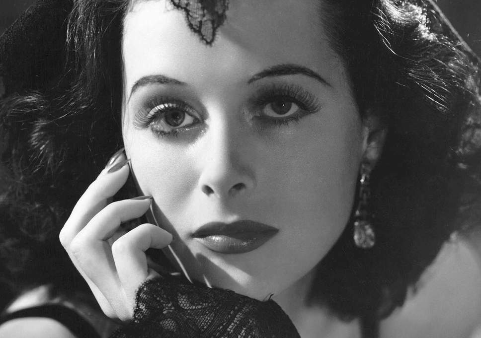 Hedy Lamarr Kimdir? Hayatı, Filmleri ve Mucit Kişiliği | Paratic