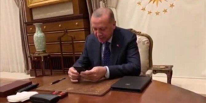 Cumhurbaşkanı Erdoğan depremzede Azize ile görüştü!