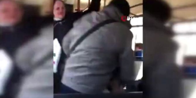 Otobüste öksüren yolcuya şiddet! Tekmeleyerek dışarı attılar