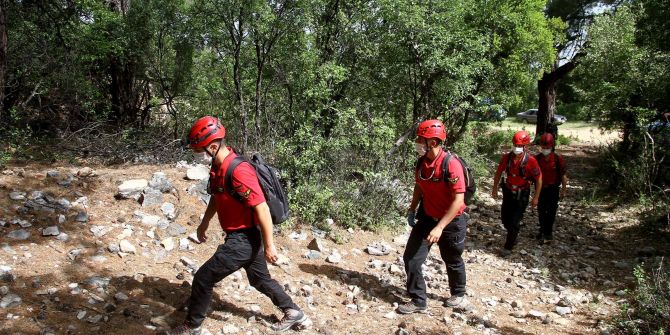 Muğla'da kaybolan dağcıyı arama çalışmaları 8'nci gününde de devam ediyor!