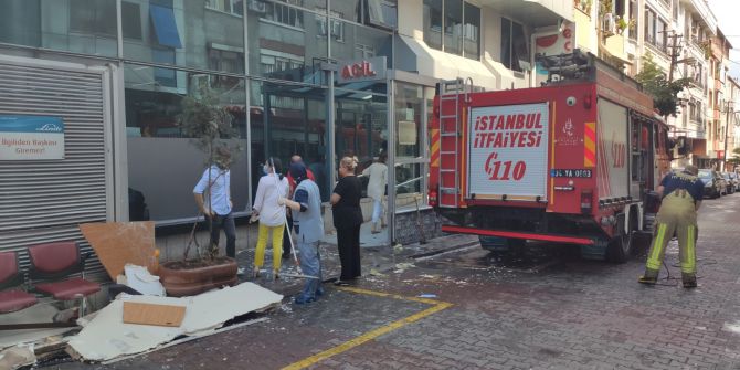 İstanbul Gaziosmanpaşa'da bir hastanenin duvarında çökme meydana geldi!